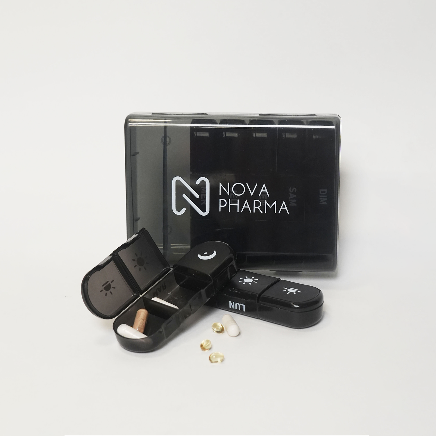 NOVA PHARMA - Pill Organizer | Portable 7-Day Pillboxes